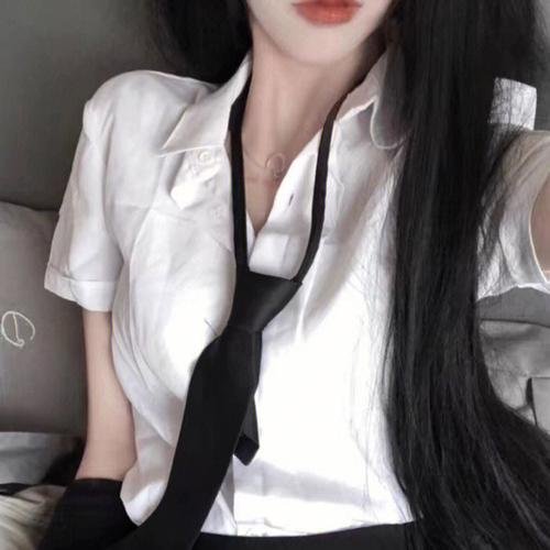 胡子与修女